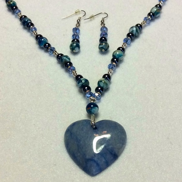 FINAL SALE PRICE Blue Stone, Metal, Bead & Crystal Necklace & ER’s - Picture 1 of 4